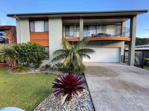 Rainbow Beachhouse - Deluxe, Pristine Location - C Tourism 0