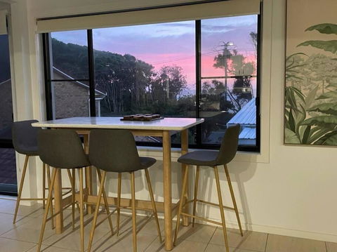 Rainbow Beachhouse - Deluxe, Pristine Location - C Tourism 1