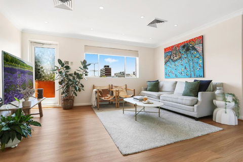 Randwick L 3 Bedroom Apartment + Parking - C Tourism 0