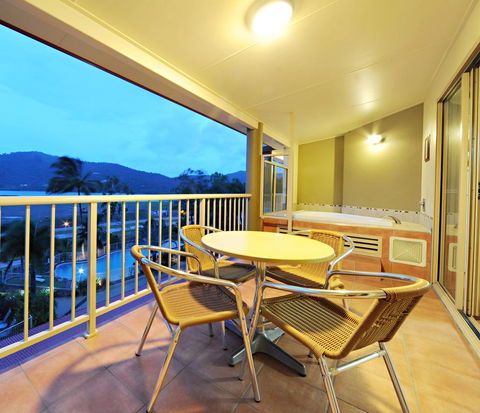 At Boathaven Bay Holiday Apartments - C Tourism 3