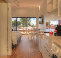 Atherton Apartments - C Tourism