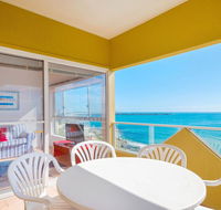 Avalon 4 - right across the road from convent beach - uninterrupted views - C Tourism