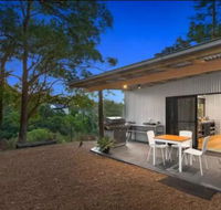 Avoca Beach and Bush - C Tourism