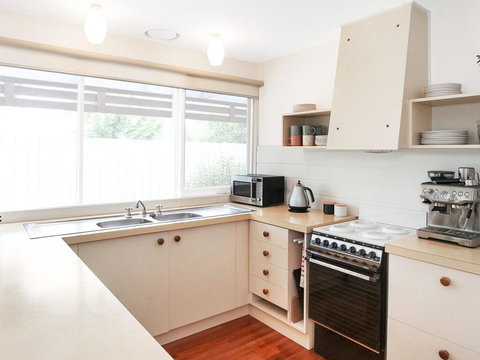 Backyard Bliss - C Tourism 3