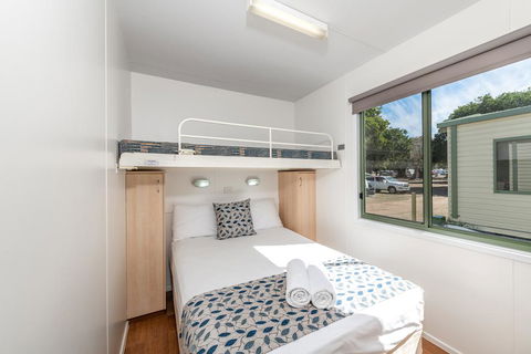 Bargara Beach Caravan Park - C Tourism 3