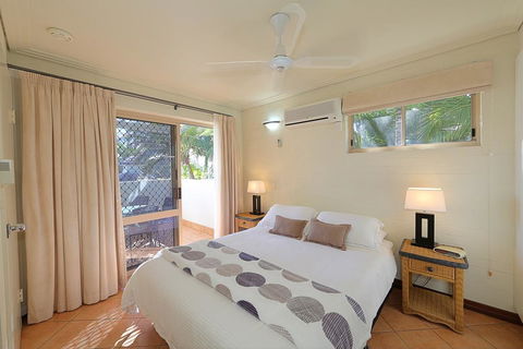 Bargara Shoreline Apartments - C Tourism 1