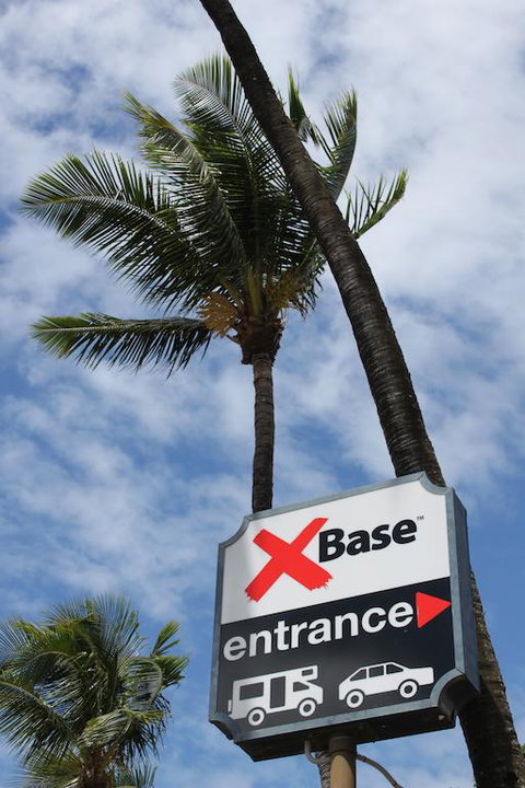 Base Airlie Beach - C Tourism 3
