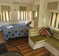 Bateman Bay Holiday Park  Batemans Bay YHA - C Tourism