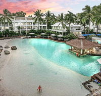 Beach Club Palm Cove - C Tourism