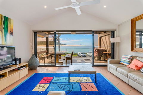 Beach Duplex 72b Marine Dr - Fingal Bay - C Tourism 3
