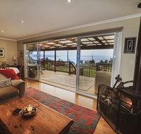 Beach House 'Aisling' - C Tourism