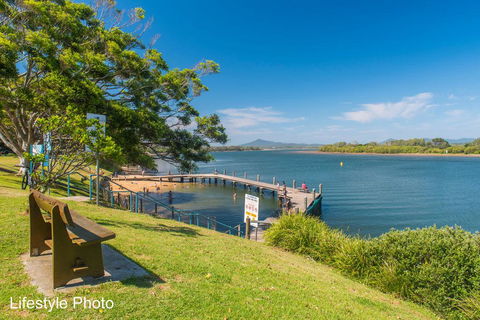 Beach House In Mylestom - C Tourism 1