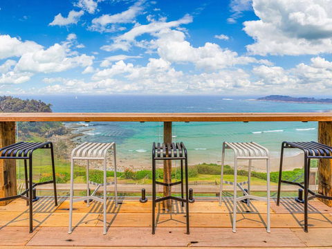 Beach Shack On Main Yamba Magnificent Views Photos Available Shortly Free WiFi - C Tourism 0