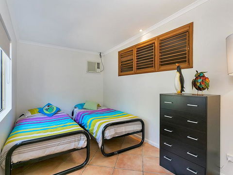 Beachcomber Trinity Beach - C Tourism 1