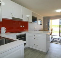 Beachfront 2 25 Willow Street