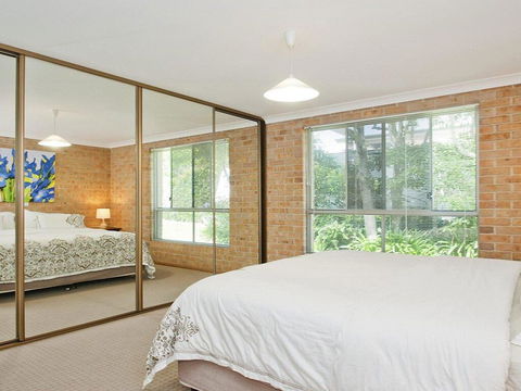 Beachfront Pool House - Absolute Beachfront - C Tourism 3