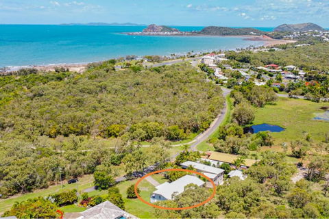 RELAX @48 CLOSE TO BEACH Sleeps 7 - C Tourism 0