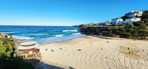 Relaxed Coastal Living With Fantastic Sea Views - C Tourism 3