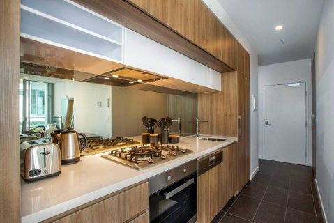 Retro Modern With Pool Near Westfield Doncaster - C Tourism 1