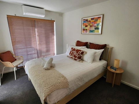 Retro Rose St Kilda Mansions - C Tourism 3