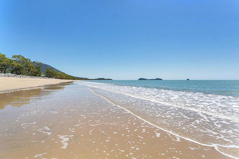 Ribbons Beachfront Apartments Clifton Beach - C Tourism 2