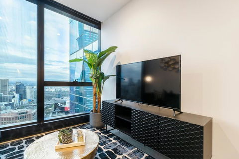 Ritzy Apartment In Iconic Australia 108 With Views - C Tourism 3