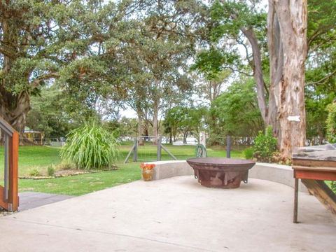 Riverside Retreat - C Tourism 2