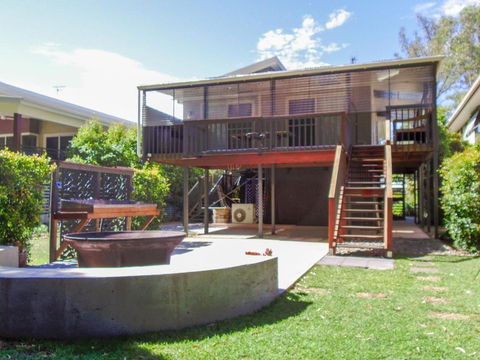 Riverside Retreat - C Tourism 3