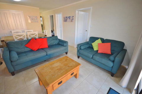 Riverview Holiday Apartment 93 - Kalbarri WA - C Tourism 1