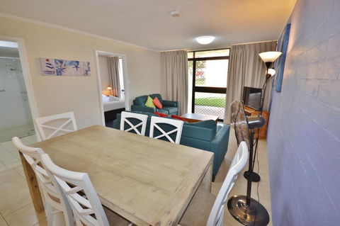Riverview Holiday Apartment 93 - Kalbarri WA - C Tourism 3