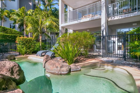 Salt&Pepper Sanctuary - Plunge Pool Resort Apartment By UHoliday - 2BR, 1BR And Studio Hotel Room Configurations Available - C Tourism 1