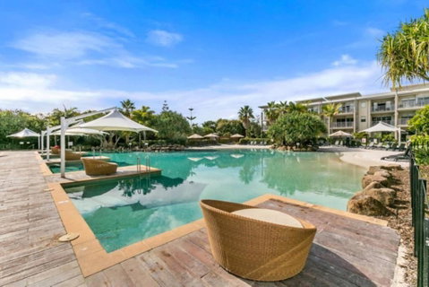 Salt Resort & Spa - Private Apartments By Holiday Management Company - C Tourism 1