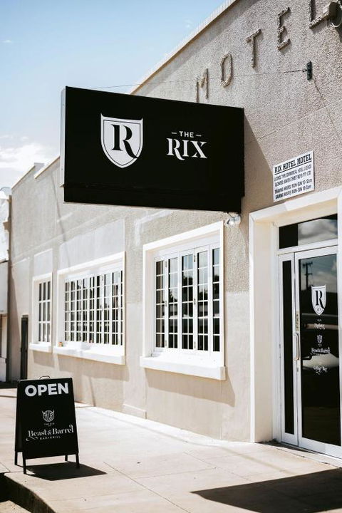 Rix Hotel Motel - C Tourism 2