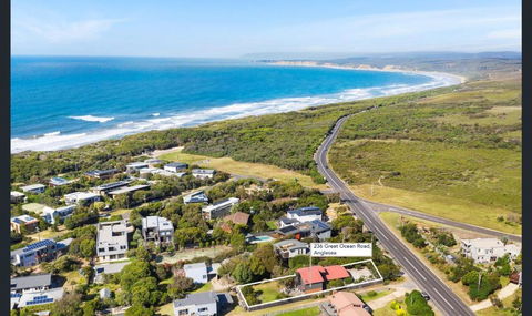Roadknight Ocean Road View 236 - C Tourism 2