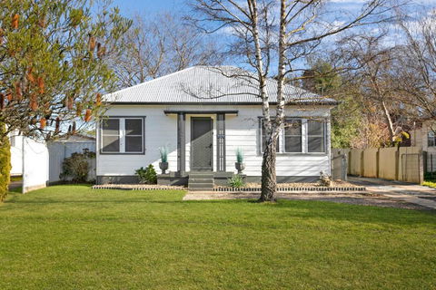 Ronelle Cottage - C Tourism 0