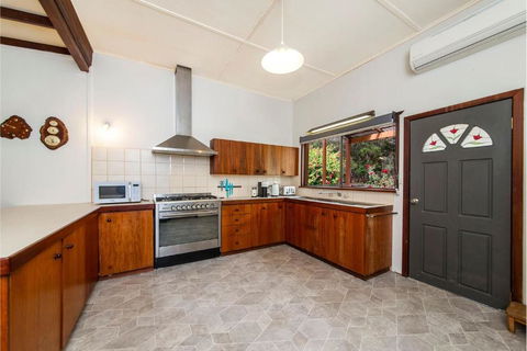 Rose Cottage Nannup - C Tourism 1