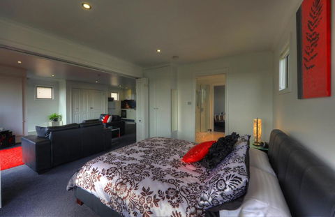 Rosebank Cottage Collection - C Tourism 1