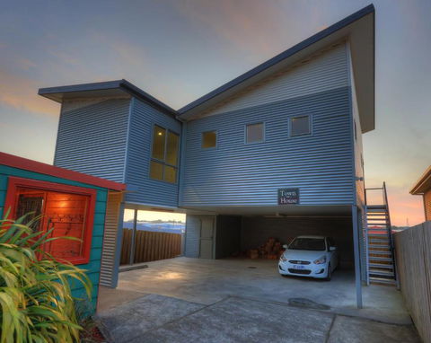Rosebank Cottage Collection - C Tourism 2