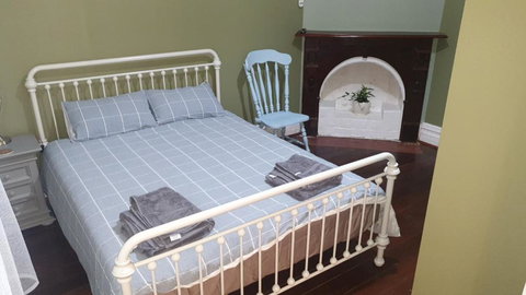 Roseneath Cottage - C Tourism 1