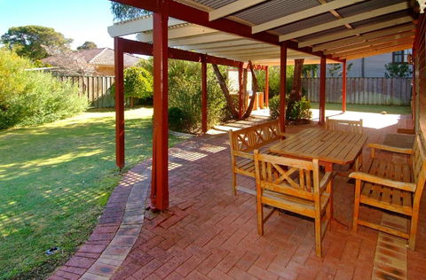 Rosewood Cottage - C Tourism 0