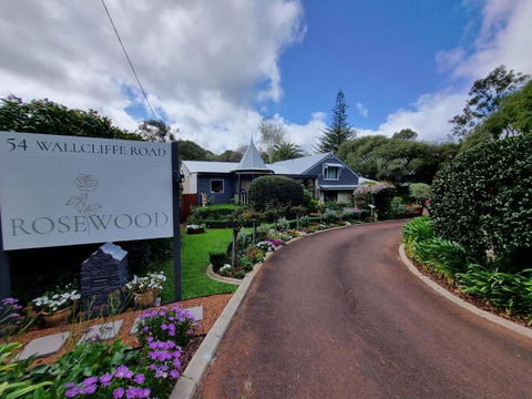 Rosewood Guesthouse - C Tourism 0