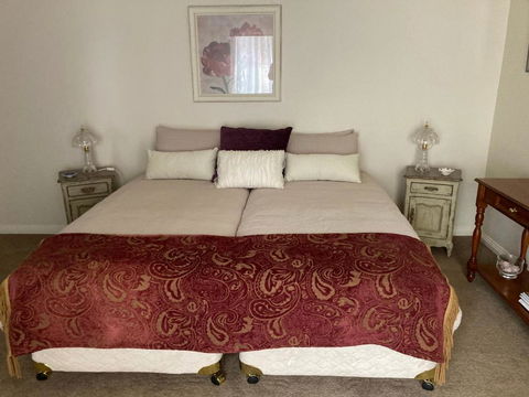 Rosewood Park Guest Suite - C Tourism 1