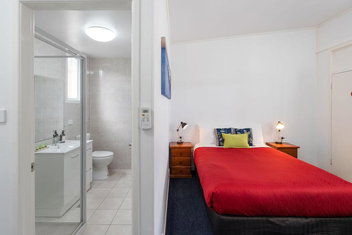 Royal Motel Tenterfield with C Tourism