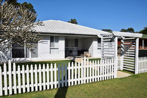 Rudder House - C Tourism 0