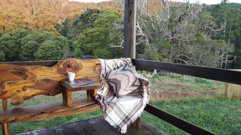 Rustic Hut Bush Retreat - C Tourism 0