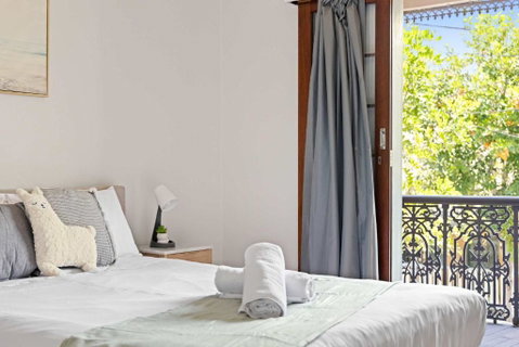 Rustic Queen Room In Glebe - Next To USYD - Shared Bathroom - C Tourism 1