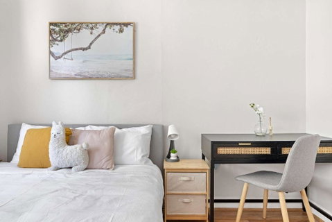 Rustic Queen Room In Glebe - Next To USYD - Shared Bathroom - C Tourism 2