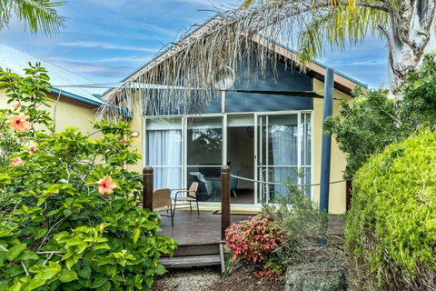 Sails Five Inverloch - C Tourism 1