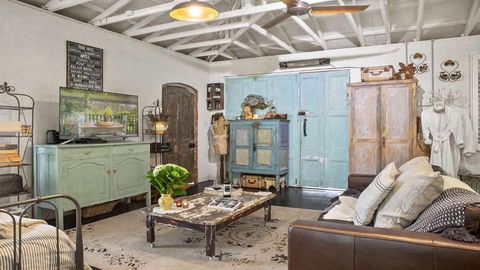 Saint Eloi Le Studio - C Tourism 3