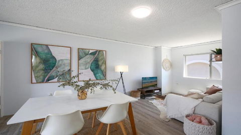 Salt Life Short Walk To Beach, Shops Cafes Accom Holidays - C Tourism 3